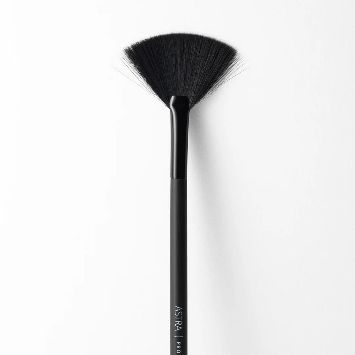 Astra Face Powder Brush - Makeup Brushes