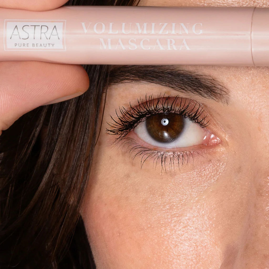 Astra Pure Beauty Volumizing - Mascara