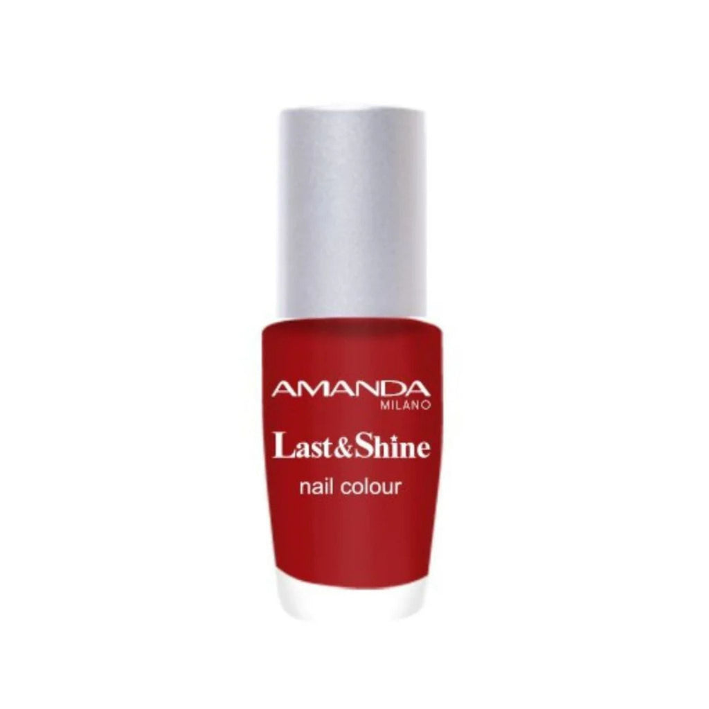 Refect Beauty Amanda Last & Shine nail polish in a vibrant red shade with a glossy finish and silver cap