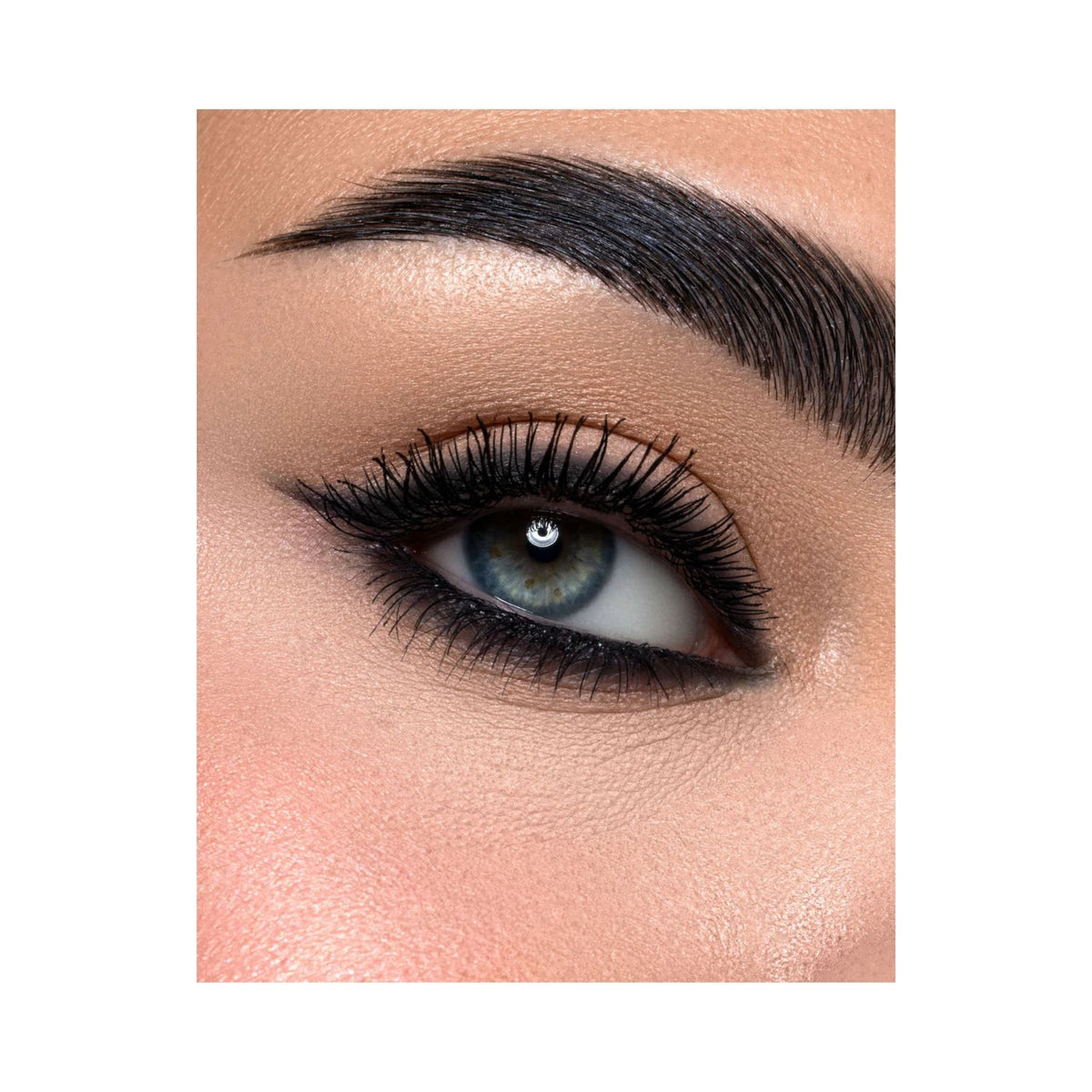 Refect Beauty Astra Kohl Black kajal eye pencil applied on the waterline and lash line for a defined look