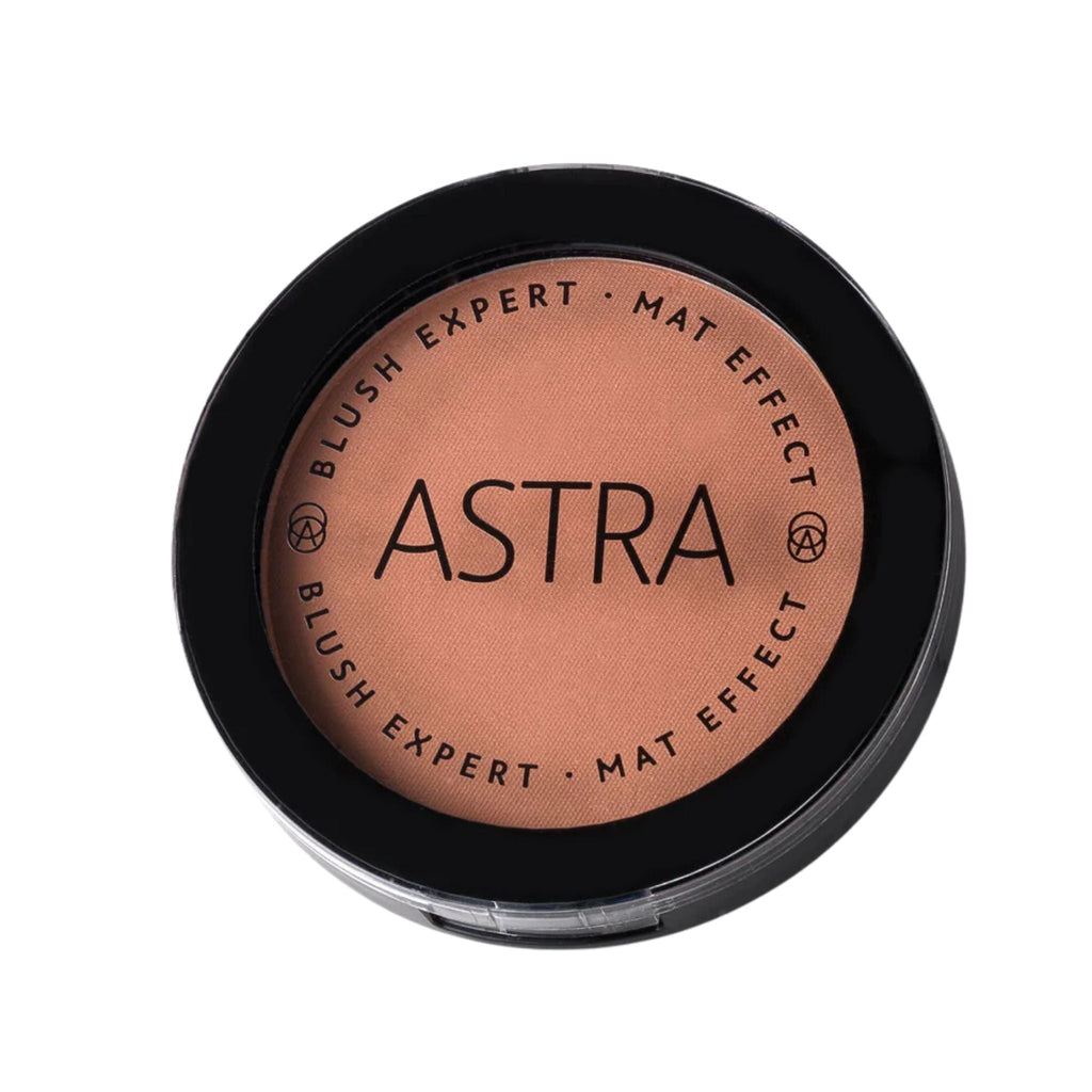 Refect Beauty Astra Blush Expert in a warm peach matte shade inside a round black compact case. 03