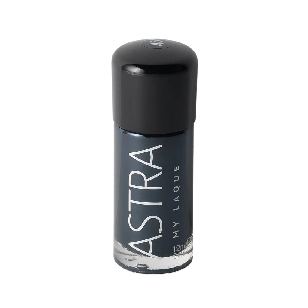 Refect Beauty Astra My Laque nail polish in a deep charcoal grey shade with a high-shine glossy finish 45