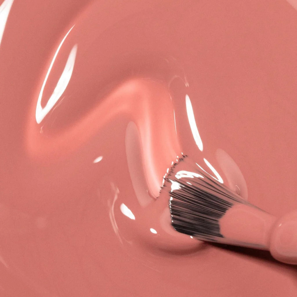 Refect Beauty Astra My Laque nail polish in a dusty rose shade with a glossy, smooth texture and applicator brush