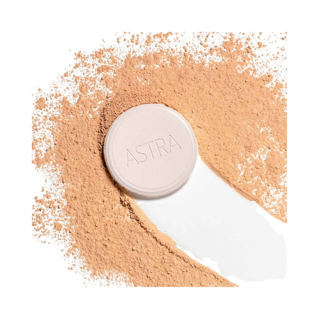 Refect Beauty Astra Natural Skin Powder compact with silky beige pressed powder texture and smooth finish