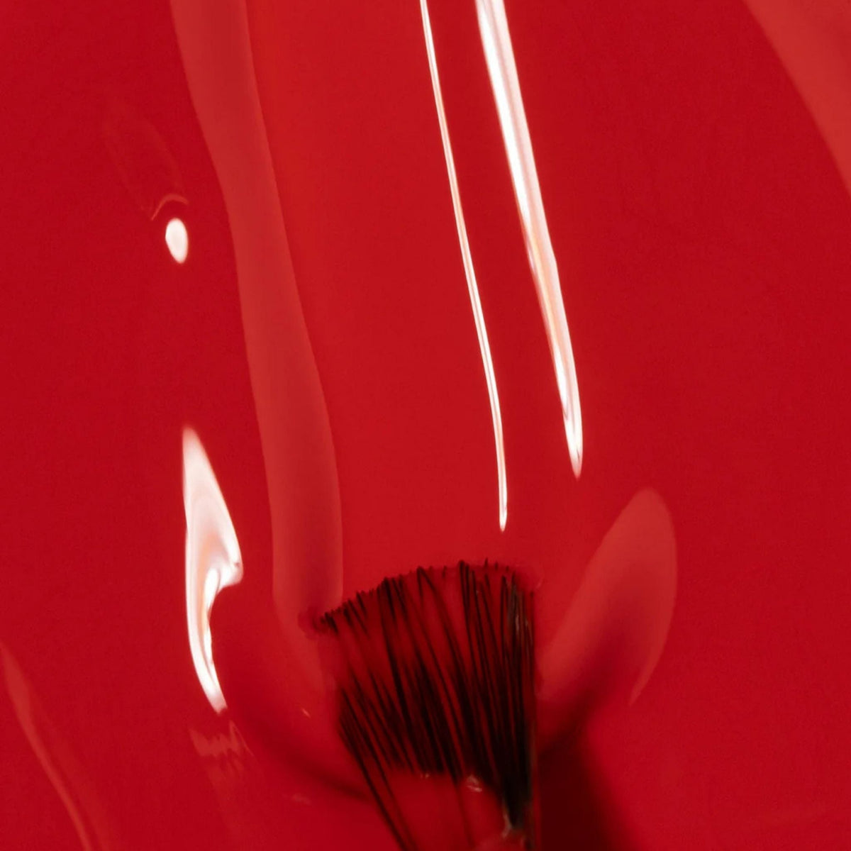 Refect Beauty Astra Lasting Gel Effect nail polish in a vibrant red shade with a high-shine glossy finish