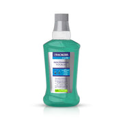 Refect Beauty Eva Smokers menthol mouthwash in a clear bottle with green liquid for fresh breath and oral hygiene
