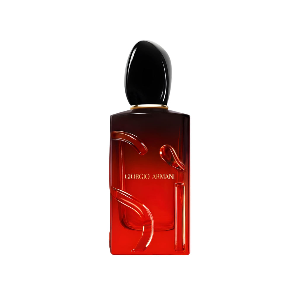 Refect Beauty Giorgio Armani Si Passione Eau de Parfum Intense in a red glass bottle with a black cap