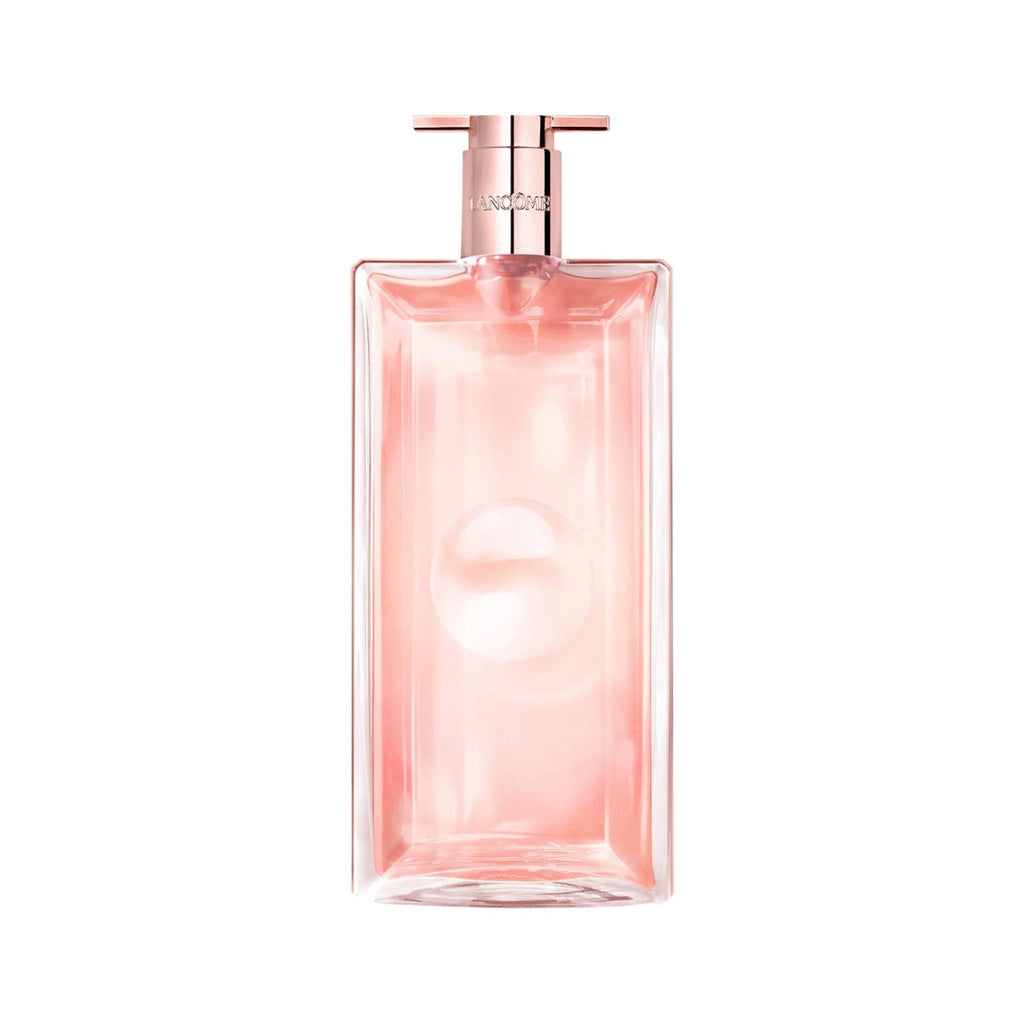 Refect Beauty Lancôme Idôle Eau de Parfum in a slim, ultra-thin glass bottle with a soft pink rose-tinted fragrance.