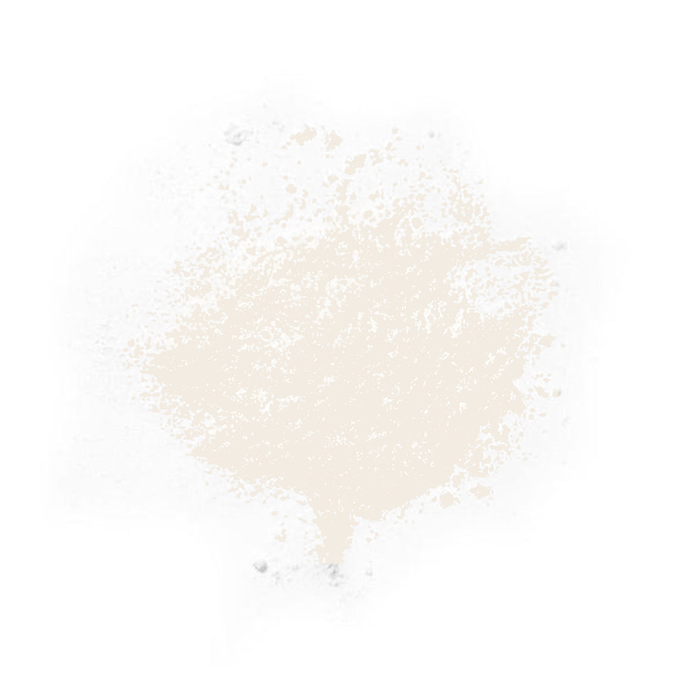 Refect Beauty LUNA compact powder in a light beige shade with a fine, smooth texture for a natural matte finish.