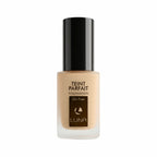 Refect Beauty Luna Teint Parfait oil-free concealing foundation in a glass bottle with a black cap