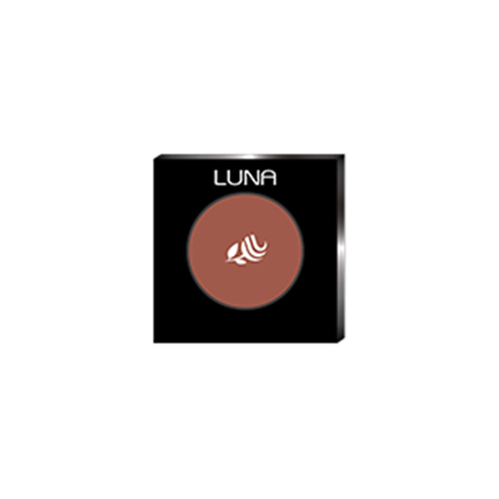 Refect Beauty LUNA powder blush in a compact case with a soft terracotta shade and embossed floral logo
