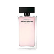 Refect Beauty Narciso Rodriguez Musc Noir for her Eau de Parfum in a transparent glass bottle with a soft pink hue.
