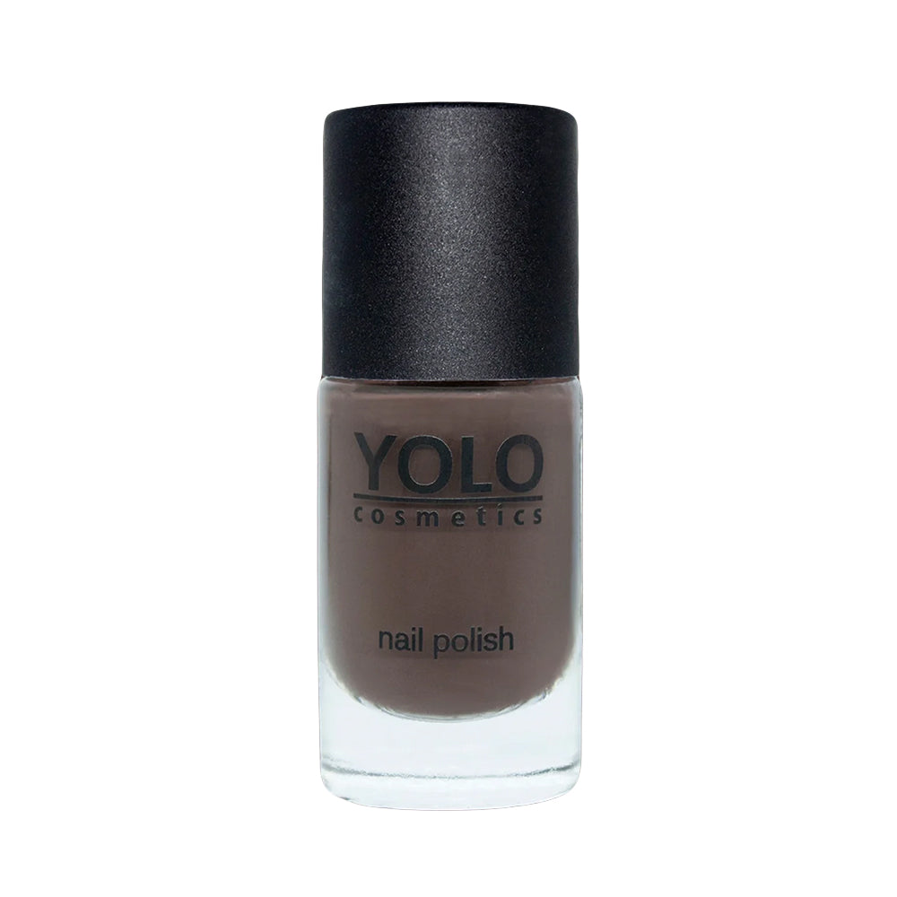Refect Beauty Yolo Nail Polish Creamy in a rich dark brown shade with a smooth, glossy finish in a glass bottle.