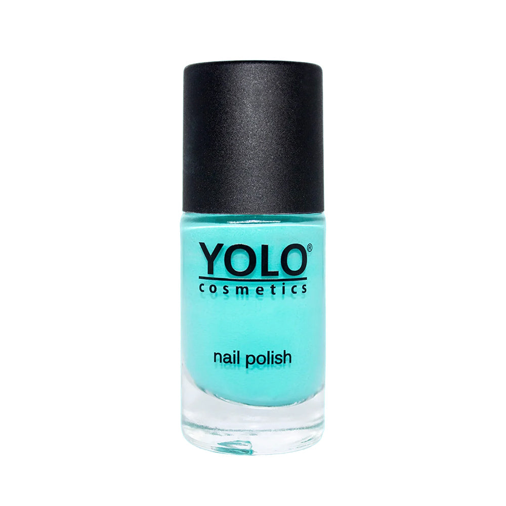 Refect Beauty Yolo creamy turquoise nail polish in a glass bottle with a black cap for a smooth glossy finish.
